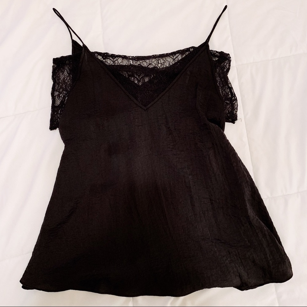 Tame top with built in bralette